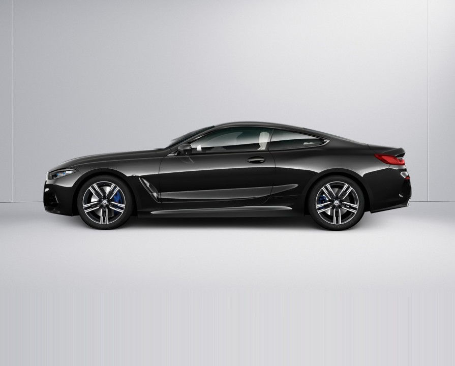 BMW Seria 8 840i xDrive Coupe (3)