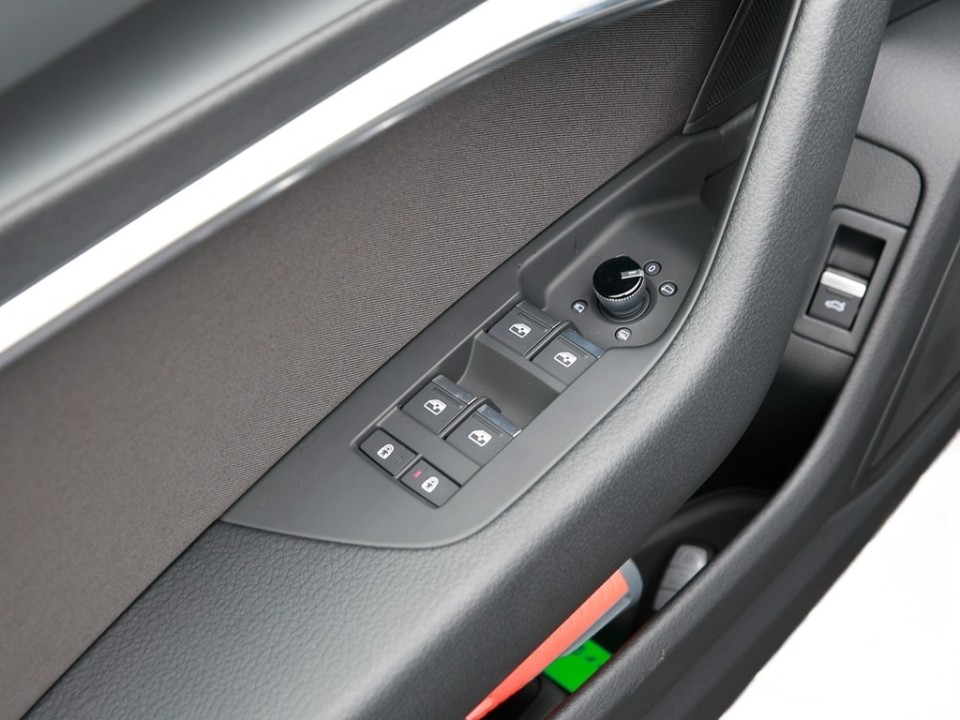 Audi A6 Limousine 55TFSI quattro - foto 17