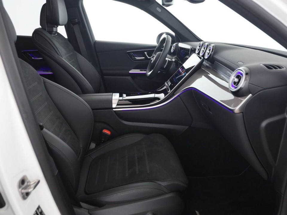 Mercedes-Benz GLC 300 4MATIC - foto 9