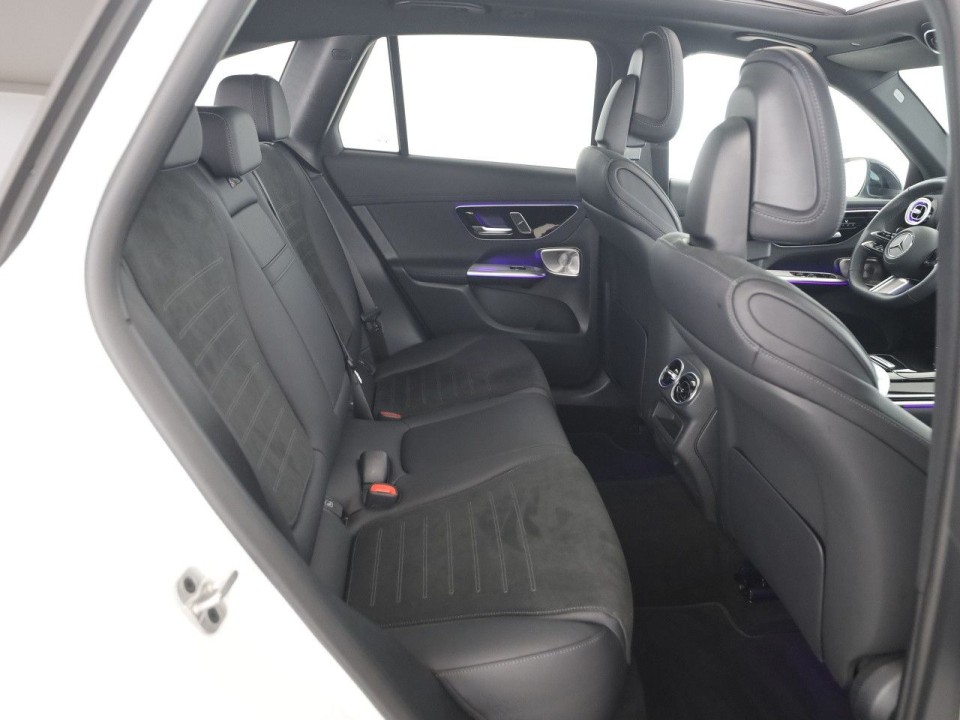 Mercedes-Benz GLC 300 4MATIC - foto 10