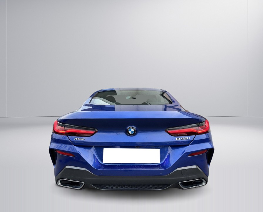 BMW Seria 8 840i xDrive (3)