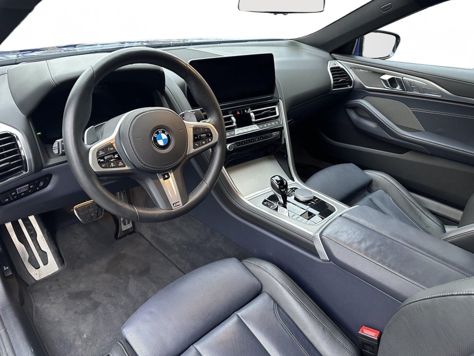 BMW Seria 8 840i xDrive - foto 9
