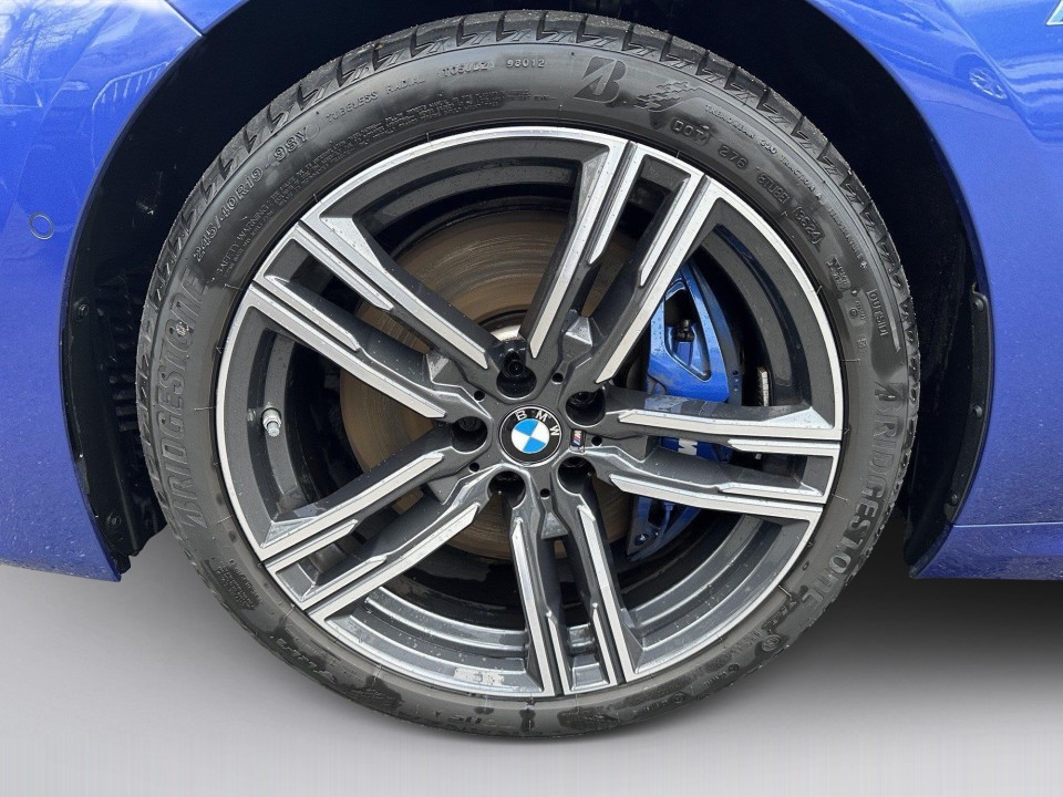 BMW Seria 8 840i xDrive - foto 25