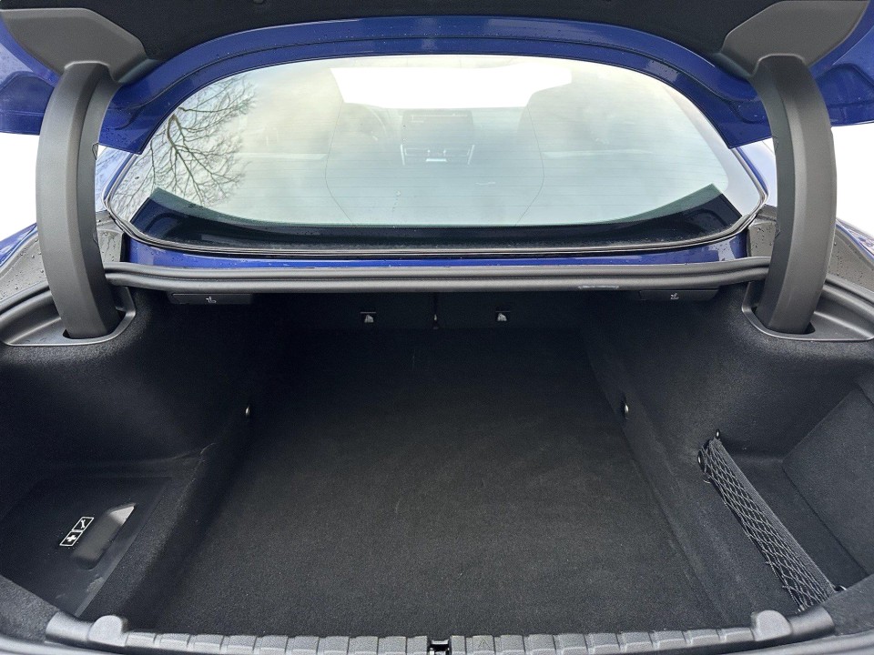 BMW Seria 8 840i xDrive - foto 24