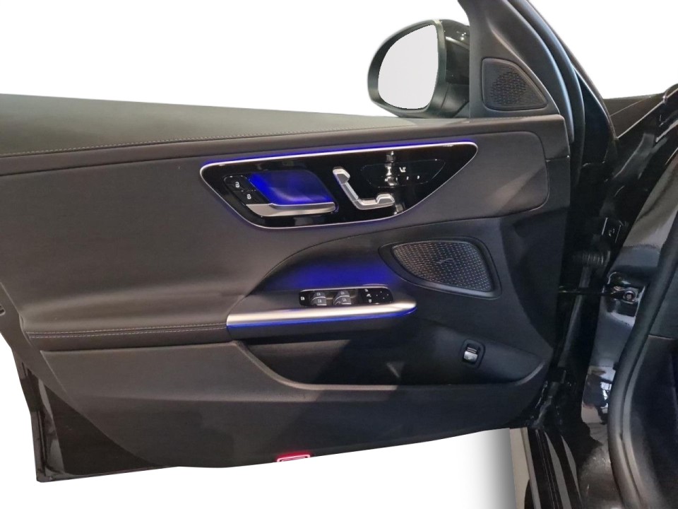 Mercedes-Benz C 200d - foto 15