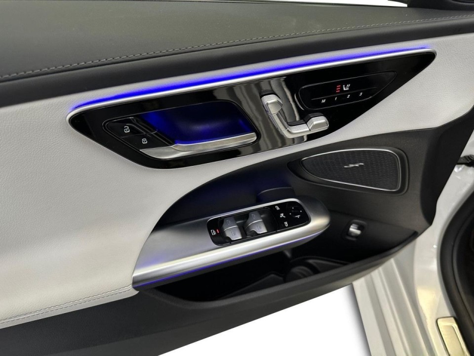 Mercedes-Benz C 300d - foto 16