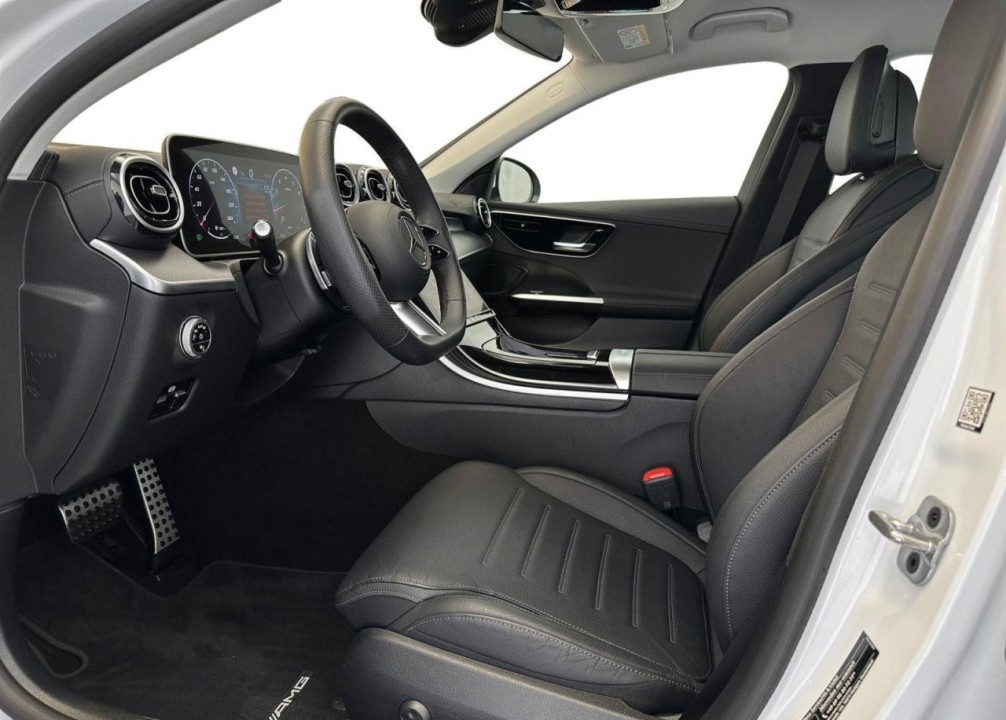 Mercedes-Benz C 300 - foto 8