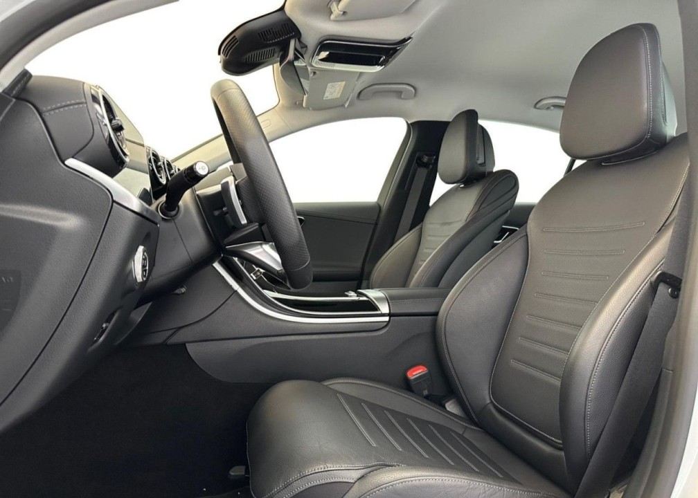 Mercedes-Benz C 300 - foto 6