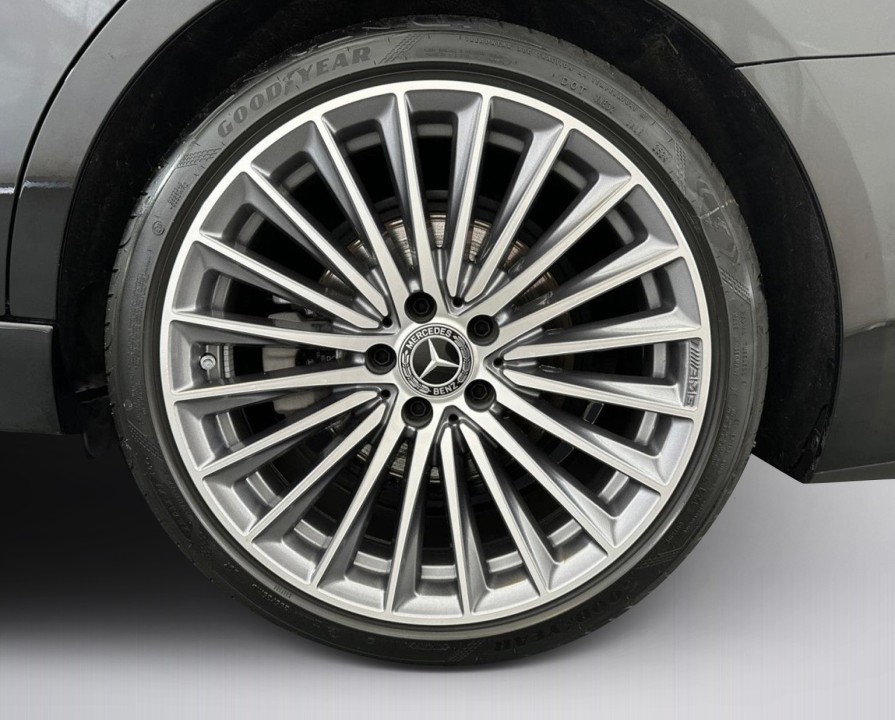 Mercedes-Benz C 300d AMG Line - foto 14