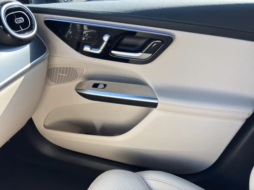 Mercedes-Benz GLC Coupé 300e 4MATIC - foto 16