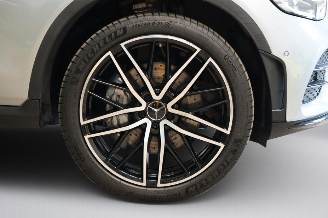 Mercedes-Benz GLC Coupé 43 AMG 4MATIC - foto 38