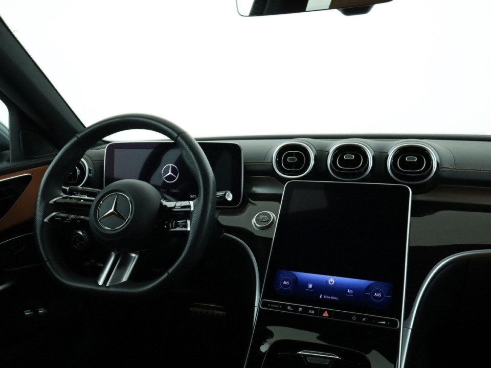 Mercedes-Benz C 300e AMG Line - foto 14