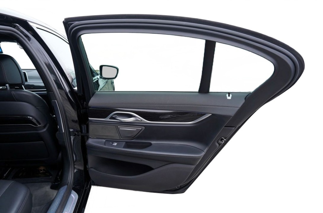 BMW Seria 7 730d xDrive - foto 33