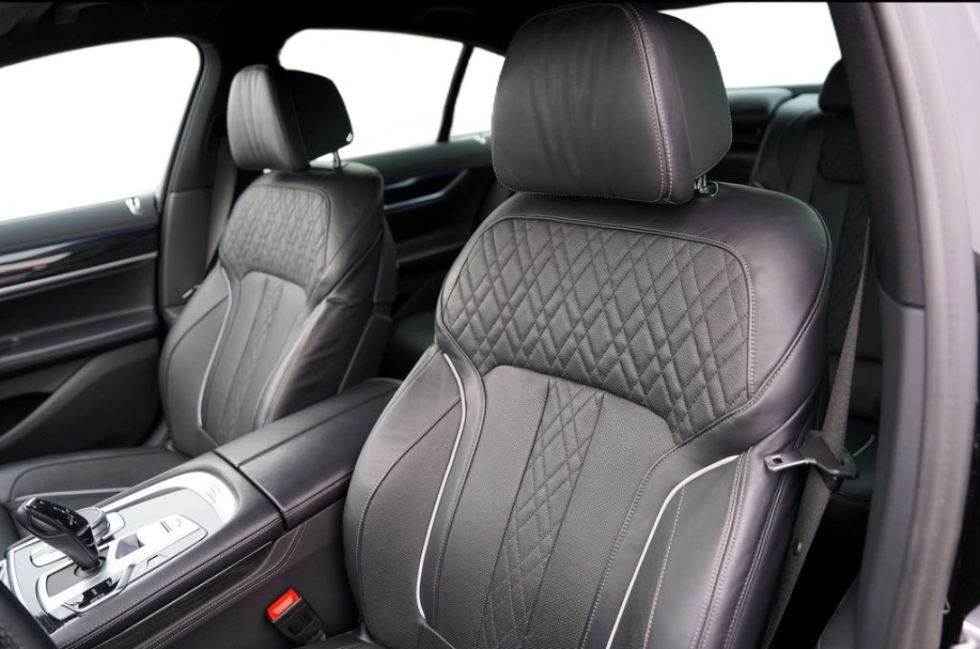 BMW Seria 7 730d xDrive - foto 20