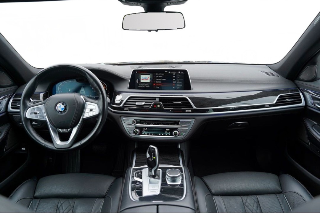 BMW Seria 7 730d xDrive - foto 16