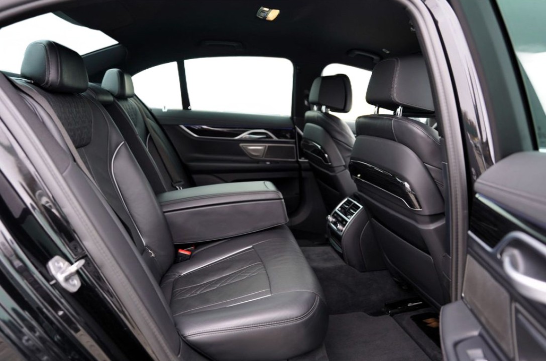 BMW Seria 7 730d xDrive - foto 11