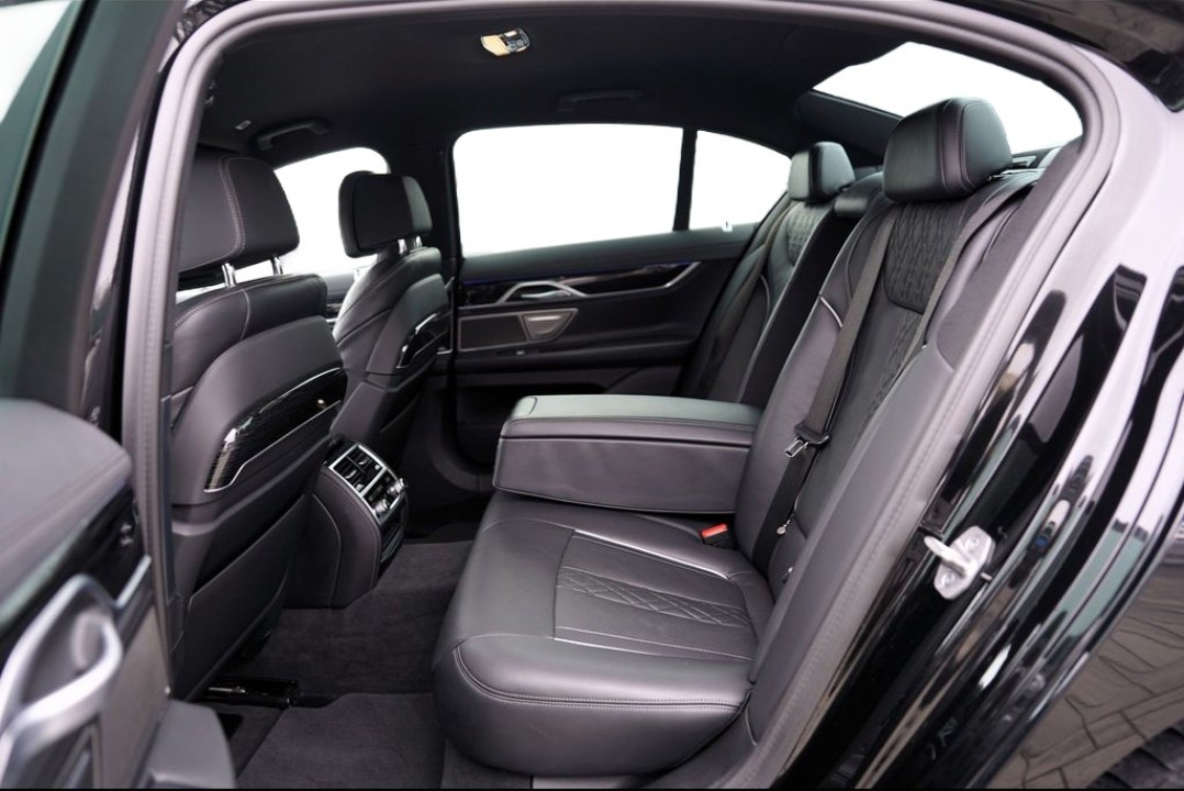 BMW Seria 7 730d xDrive - foto 10
