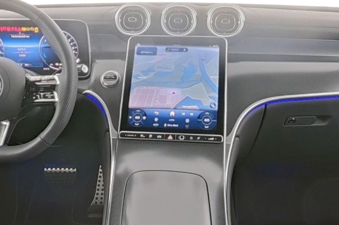 Mercedes-Benz GLC Coupé 400e 4MATIC AMG Line - foto 7