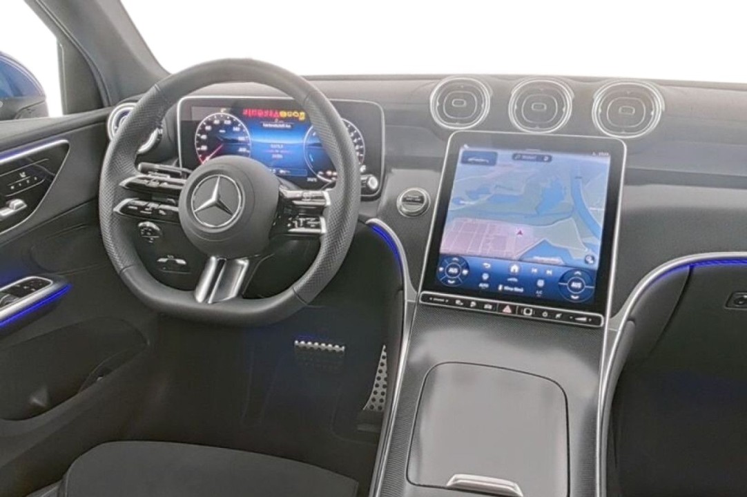 Mercedes-Benz GLC Coupé 400e 4MATIC AMG Line - foto 8