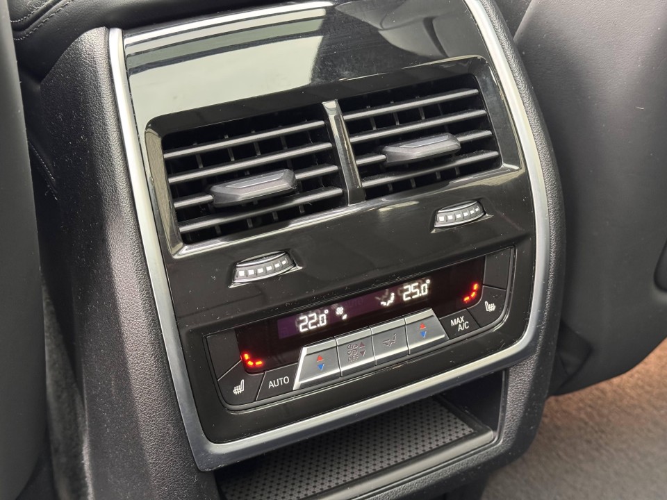 BMW X5 M Competition - foto 12