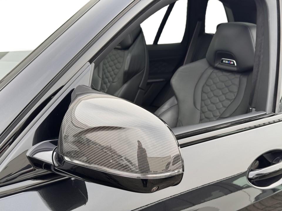 BMW X5 M Competition - foto 19