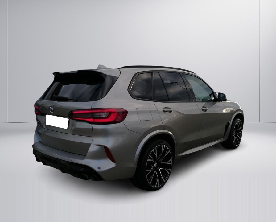 BMW X5 M (2)