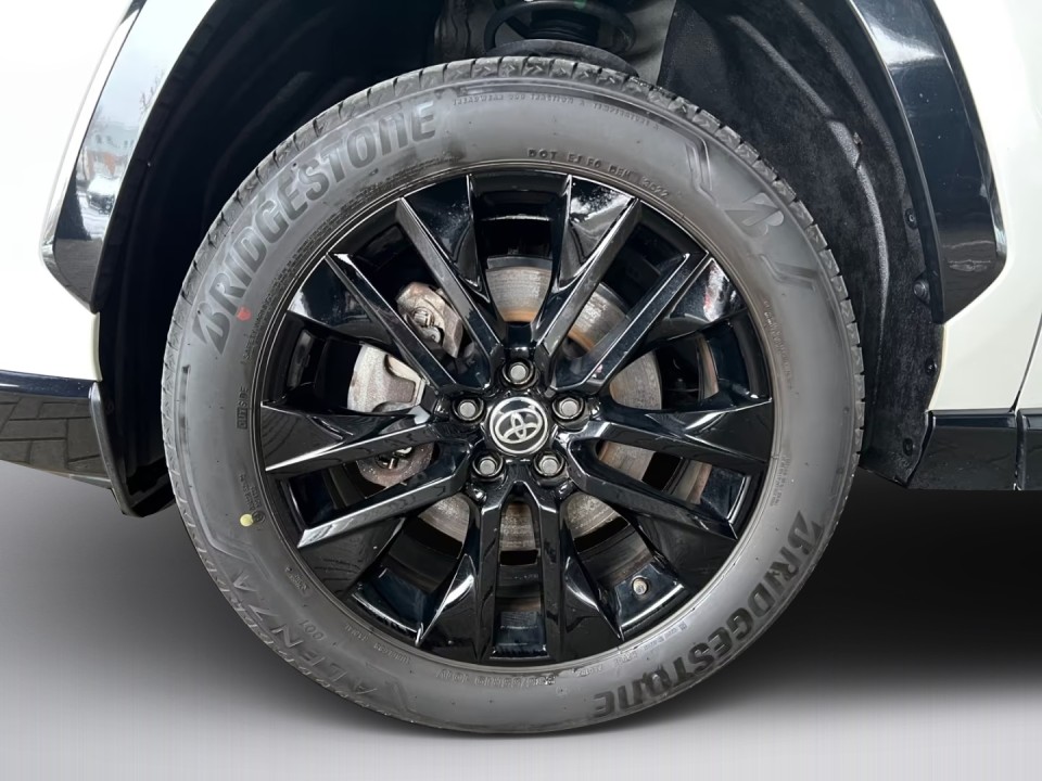 Toyota RAV4 - foto 22