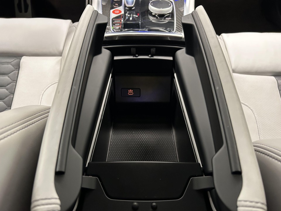 BMW X5 M Competition - foto 18