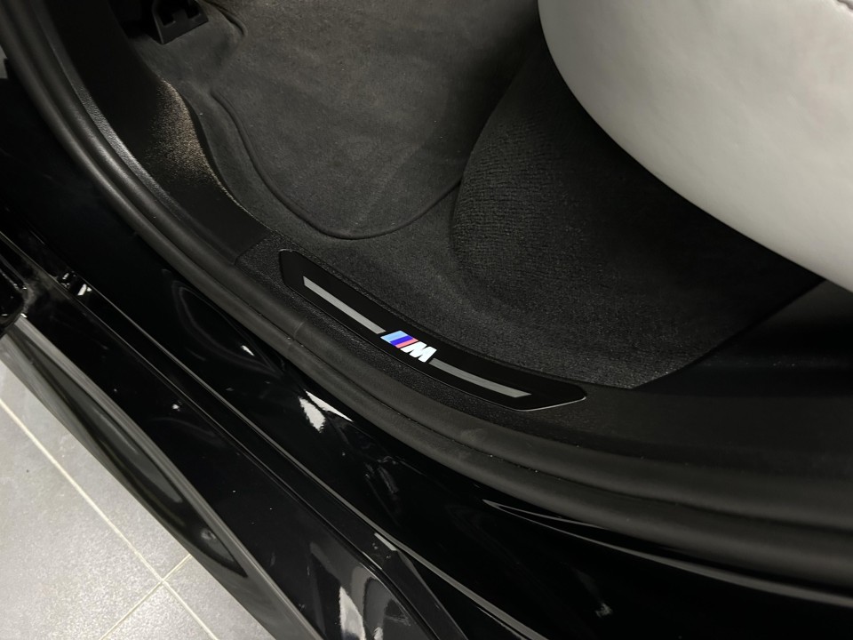 BMW X5 M Competition - foto 37