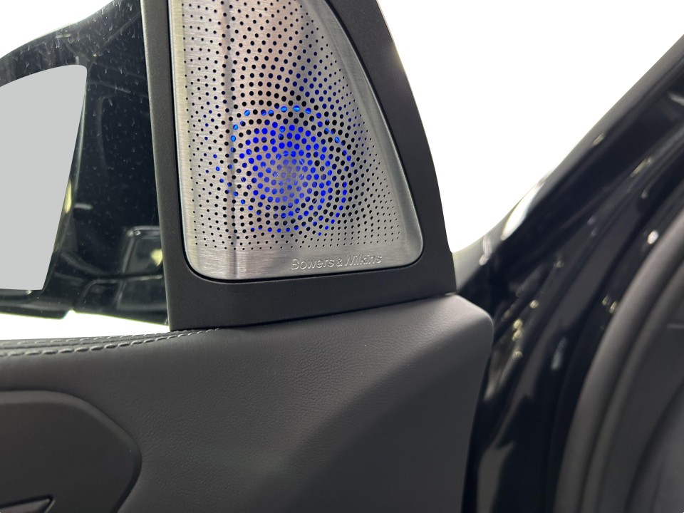 BMW X5 M Competition - foto 31