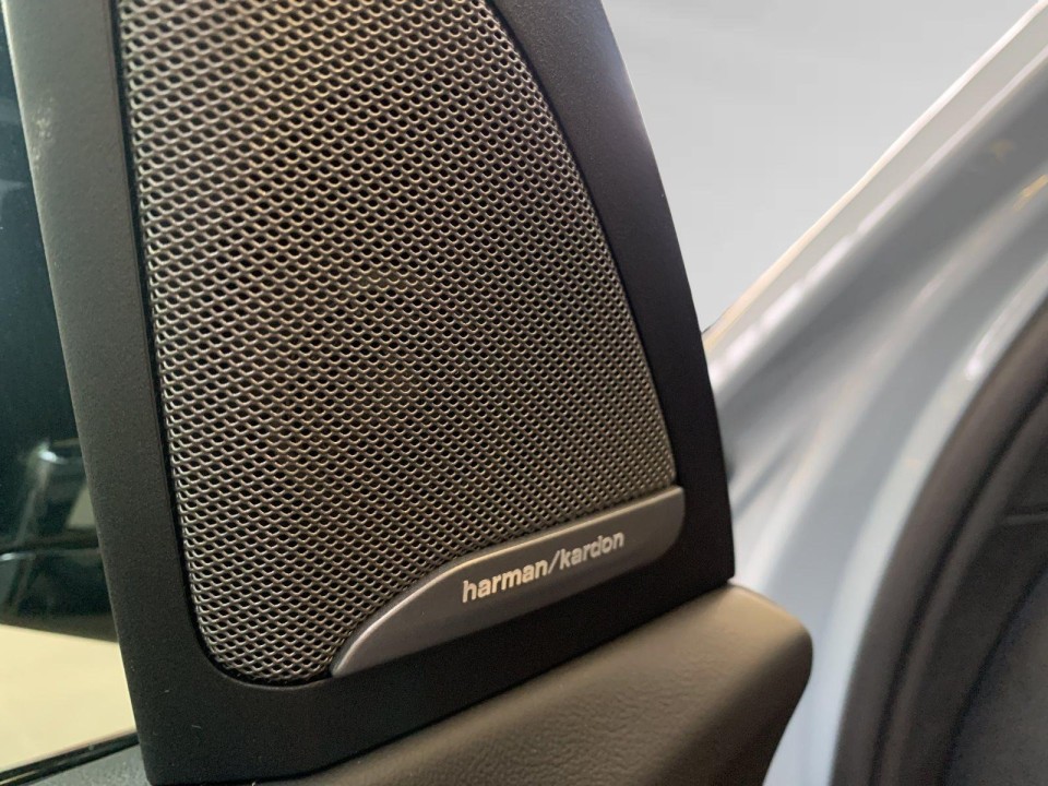 BMW X5 M Competition - foto 14