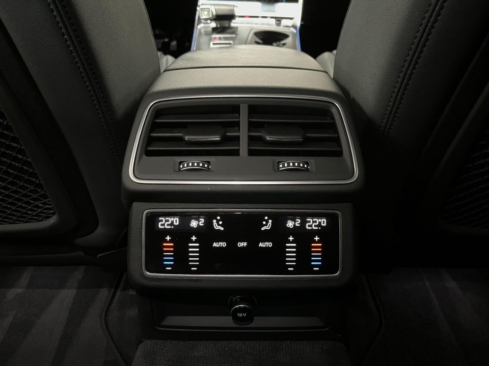 Audi A6 Allroad 50TDI quattro tiptronic - foto 12