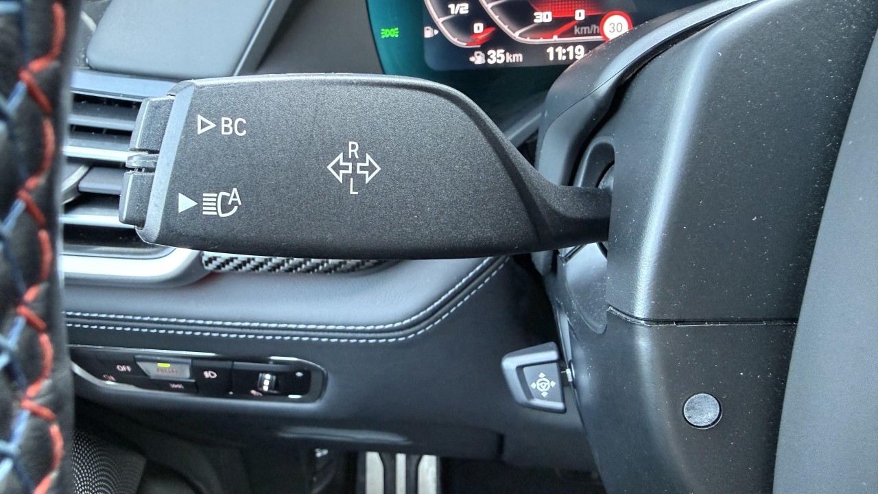 BMW X5 M Competition - foto 14