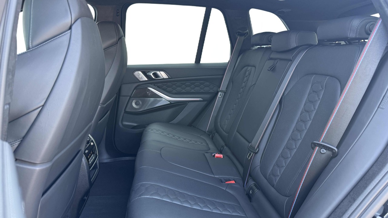 BMW X5 M Competition - foto 25