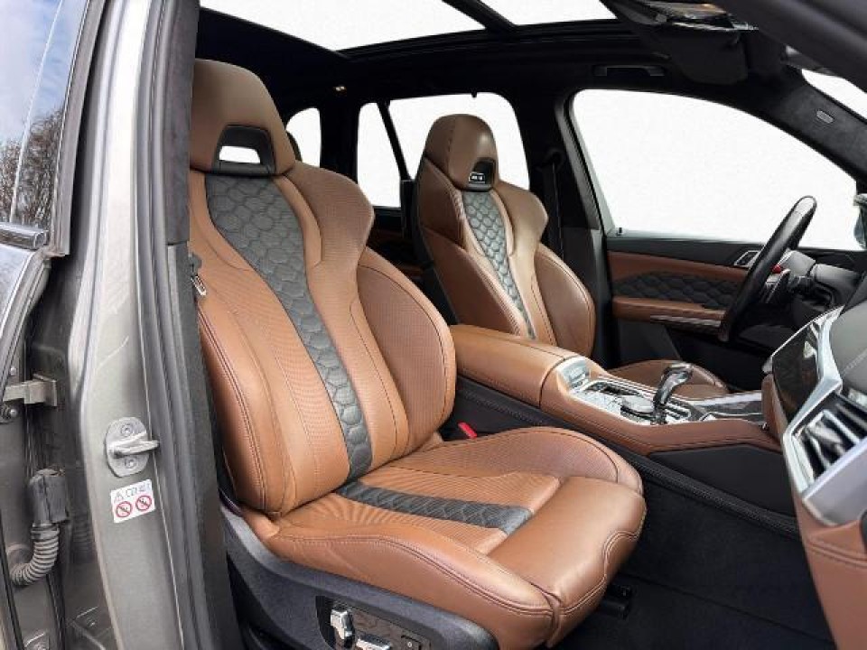 BMW X5 M Competition - foto 8