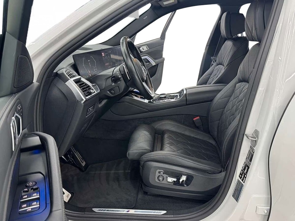 BMW X6 40i xDrive M-Sport - foto 13