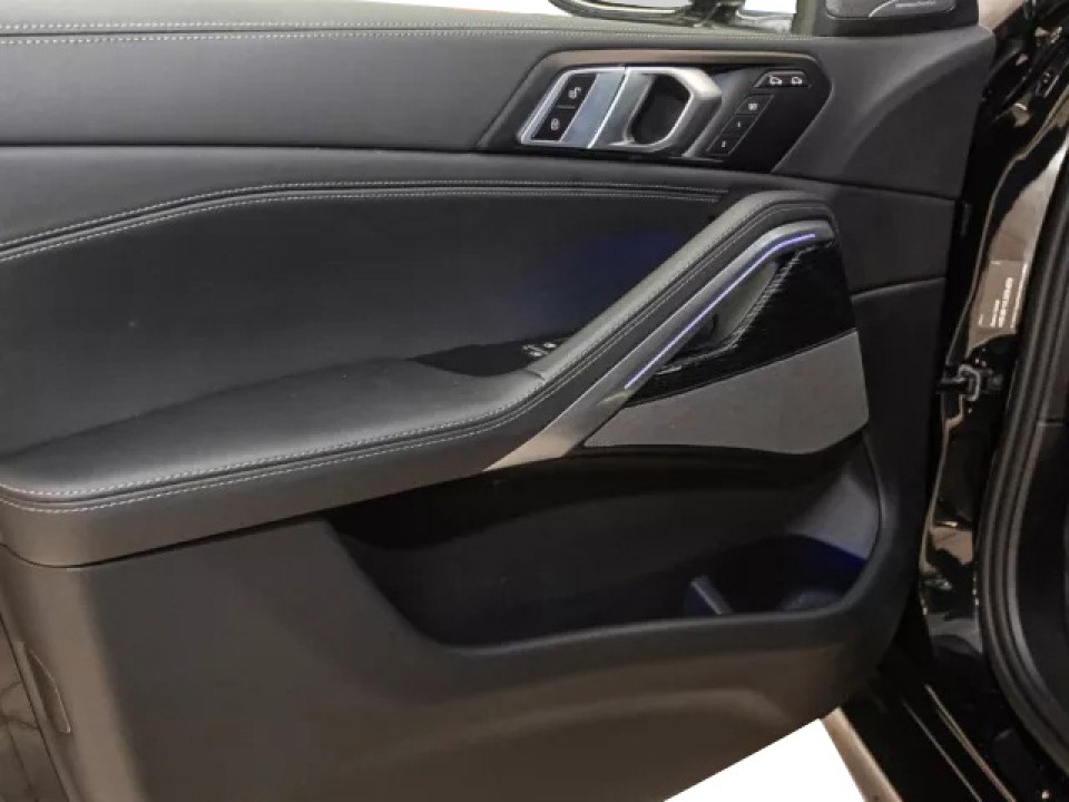 BMW X6 xDrive40iI M-Sport - foto 16