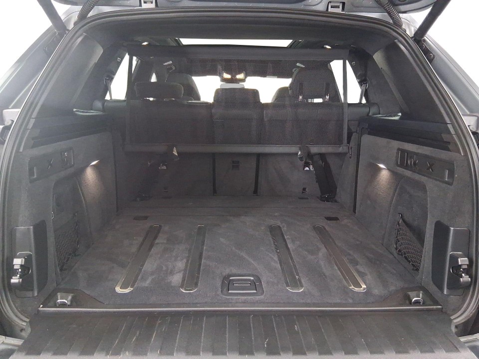BMW X5 M Competition - foto 11