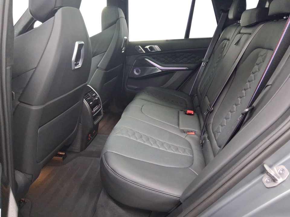 BMW X5 M Competition - foto 6
