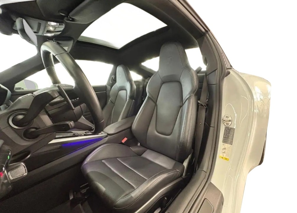 Porsche 911 4S - foto 11