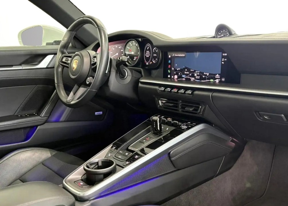 Porsche 911 4S - foto 10