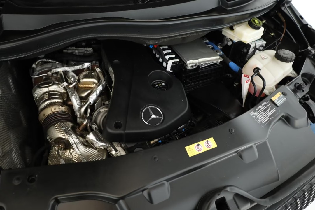 Mercedes-Benz V 300d 4MATIC Extralong Avantgarde - foto 23