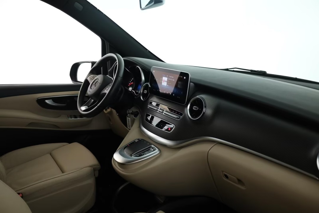 Mercedes-Benz V 300d 4MATIC Extralong Avantgarde - foto 15