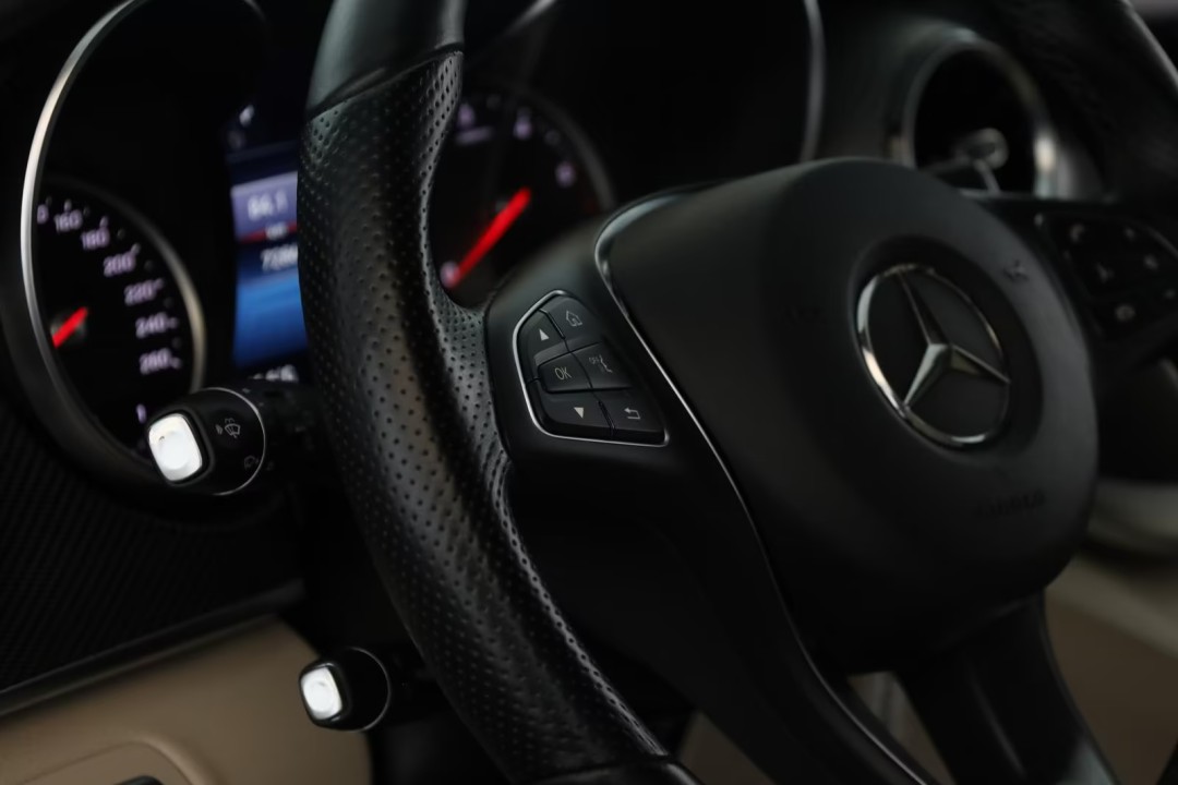 Mercedes-Benz V 300d 4MATIC Extralong Avantgarde - foto 16