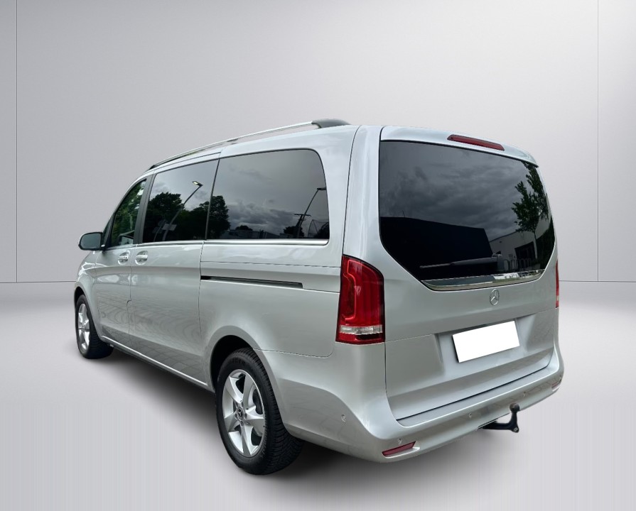 Mercedes-Benz V 300d 4MATIC Avantgarde (5)