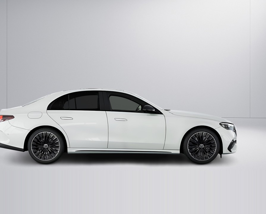 Mercedes-Benz E 220d 4MATIC AMG Line (3)