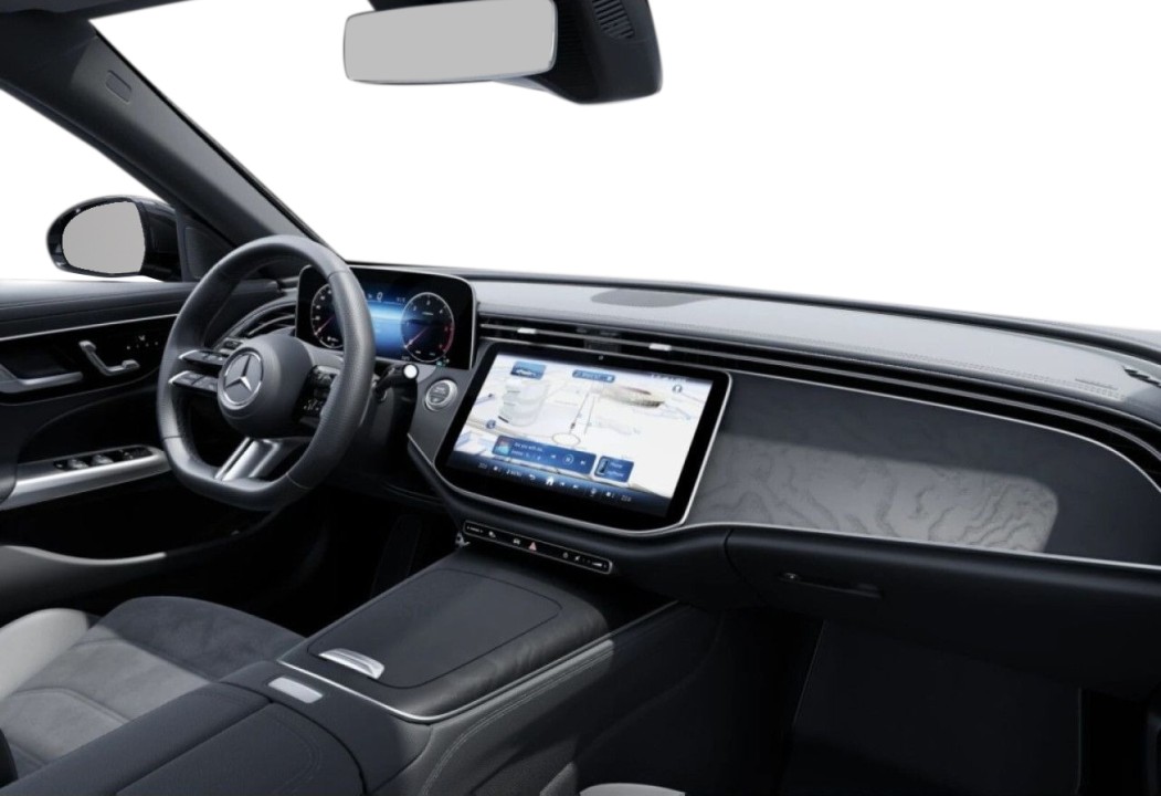 Mercedes-Benz E 220d 4MATIC AMG Line - foto 16