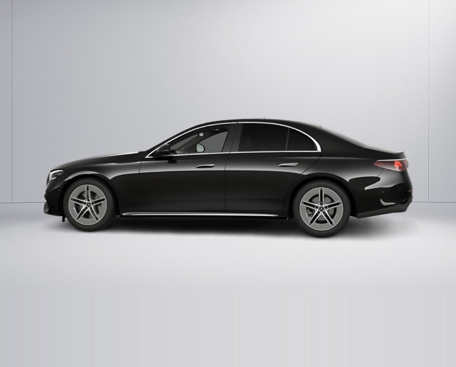 Mercedes-Benz E 220d 4MATIC AMG Line - foto 9