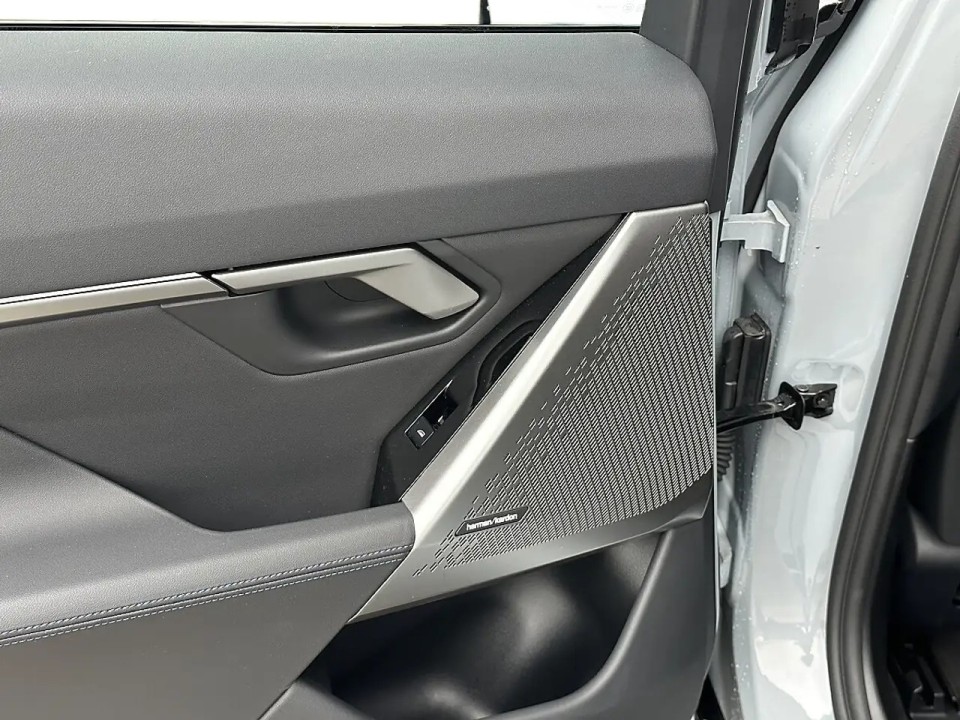 BMW Seria 5 530e xDrive M-Sport - foto 12