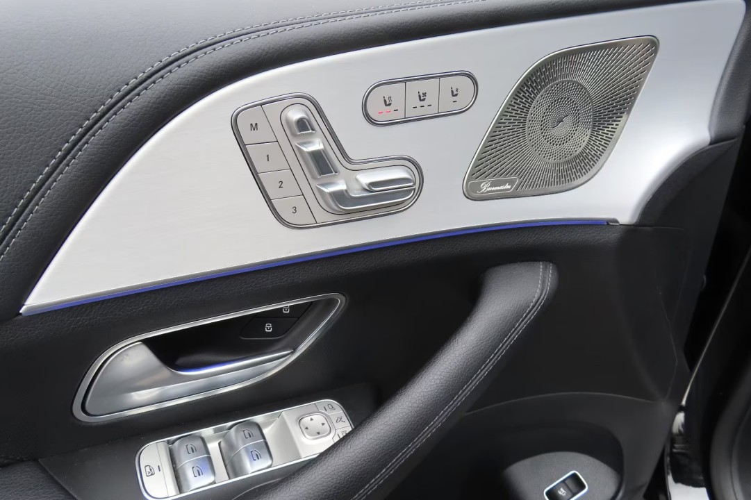 Mercedes-Benz GLE 350de 4MATIC AMG Line - foto 17